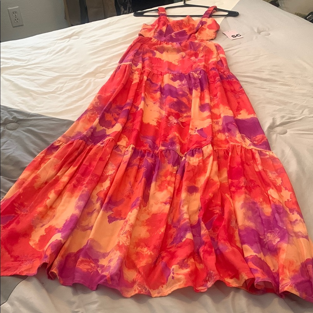 Vibrant Tie-Dye Maxi Dress